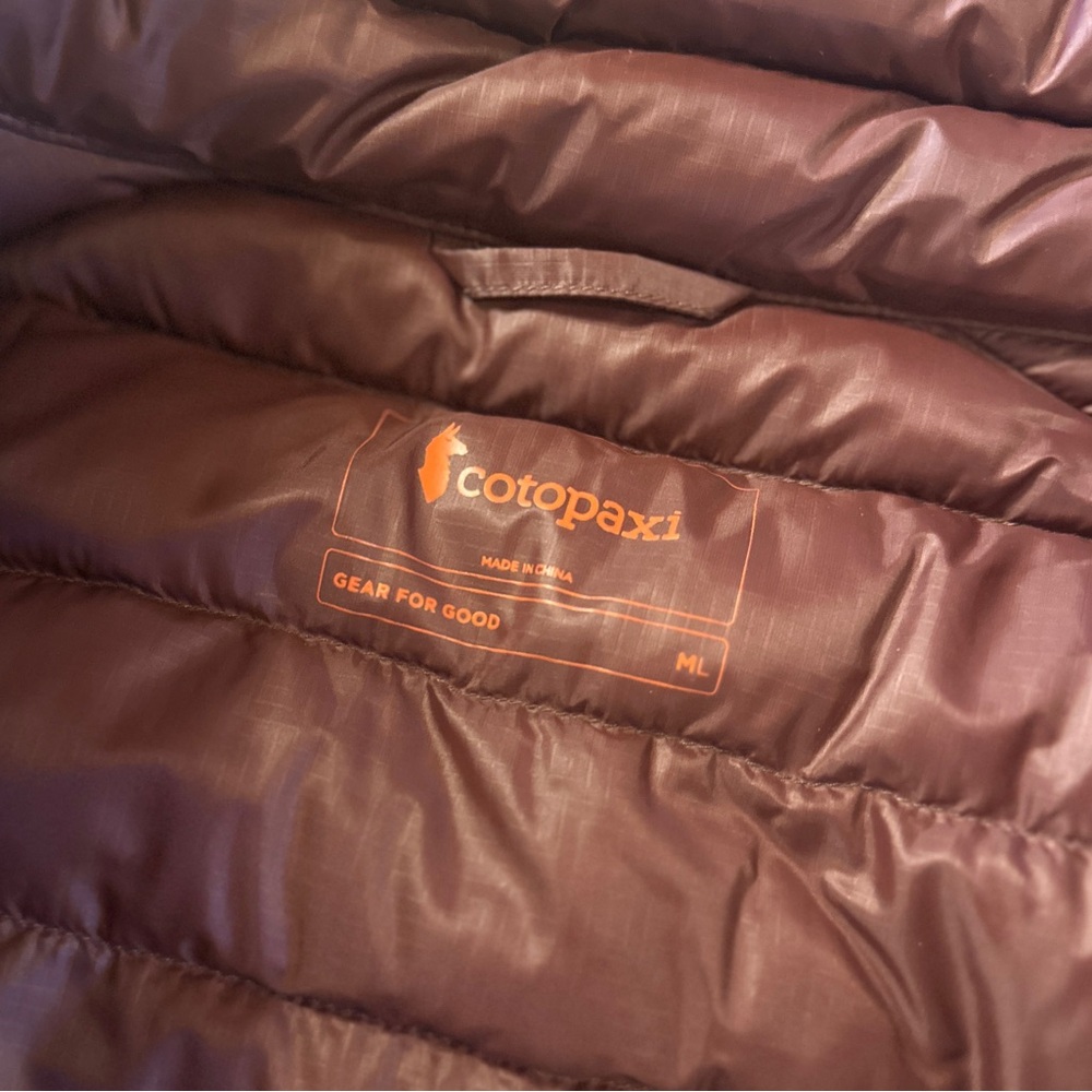 NWT Cotipaxi Fuego Down Puffy Vest in Chestnut and Spice Men’s Large - Picture 7 of 8